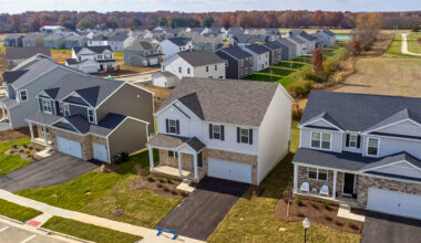 A new construction neighborhood with single-family homes, used to illustrate the updated 2026 conforming loan limits and how they apply to homebuying.